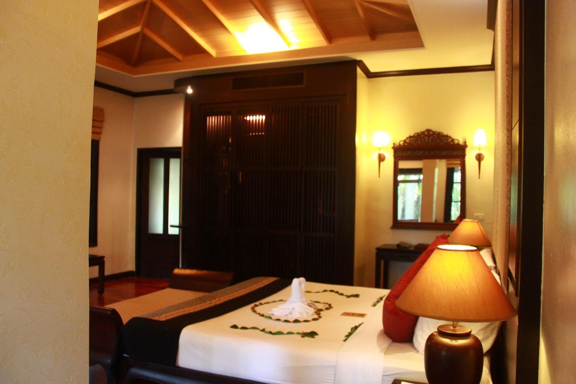Mukdara Beach Villa & Spa Resort Као Лак Екстериор снимка