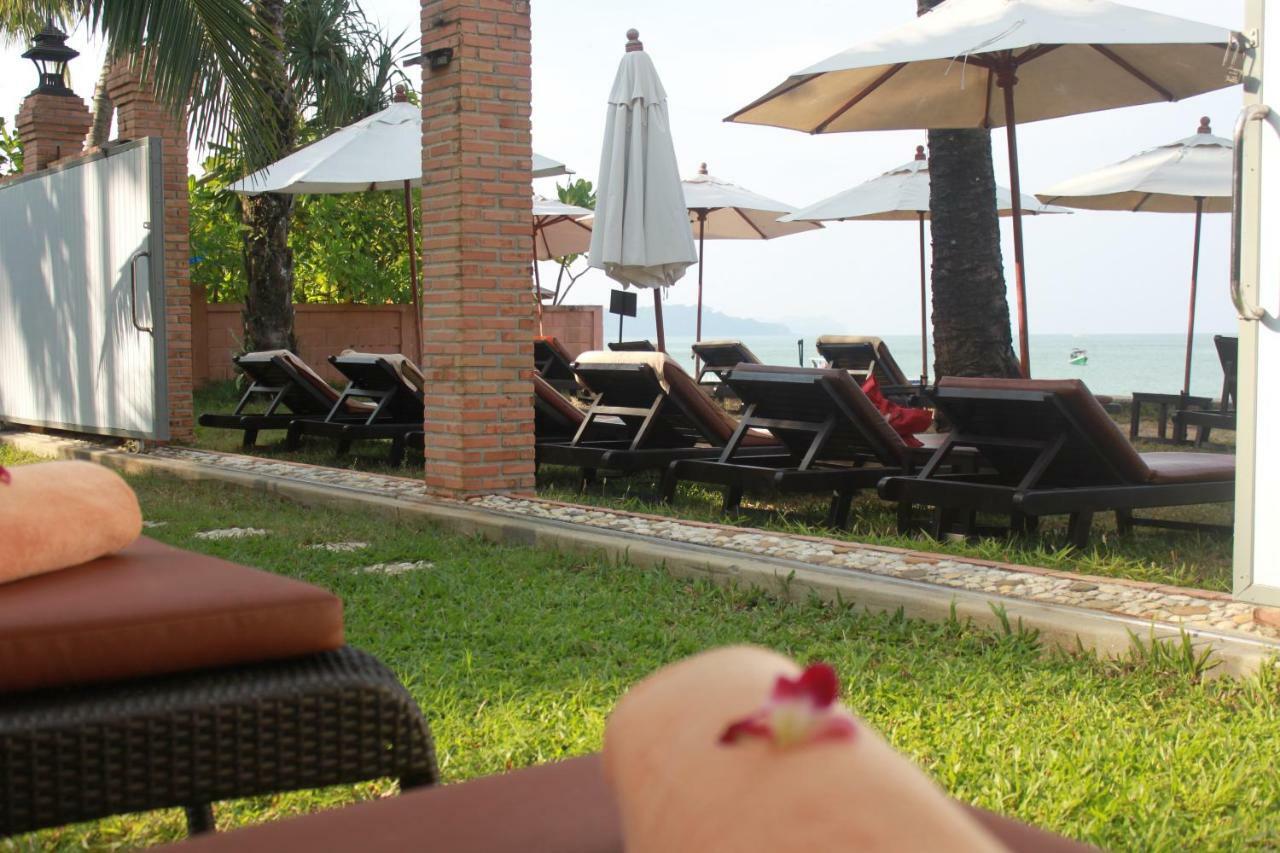 Mukdara Beach Villa & Spa Resort Као Лак Екстериор снимка